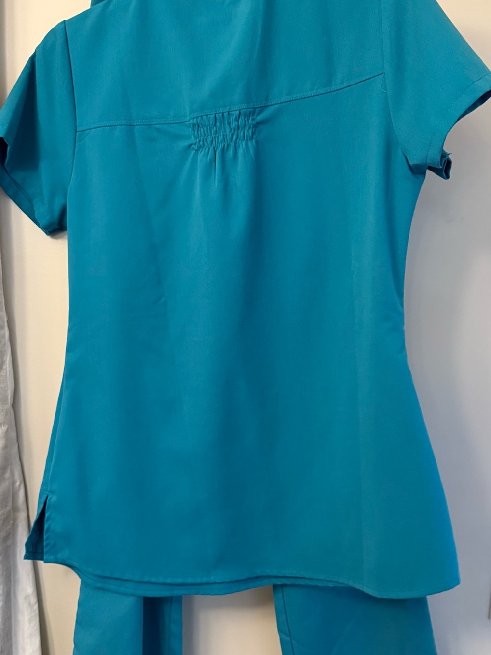 Medical Scrub Set - Picture 5 of 9